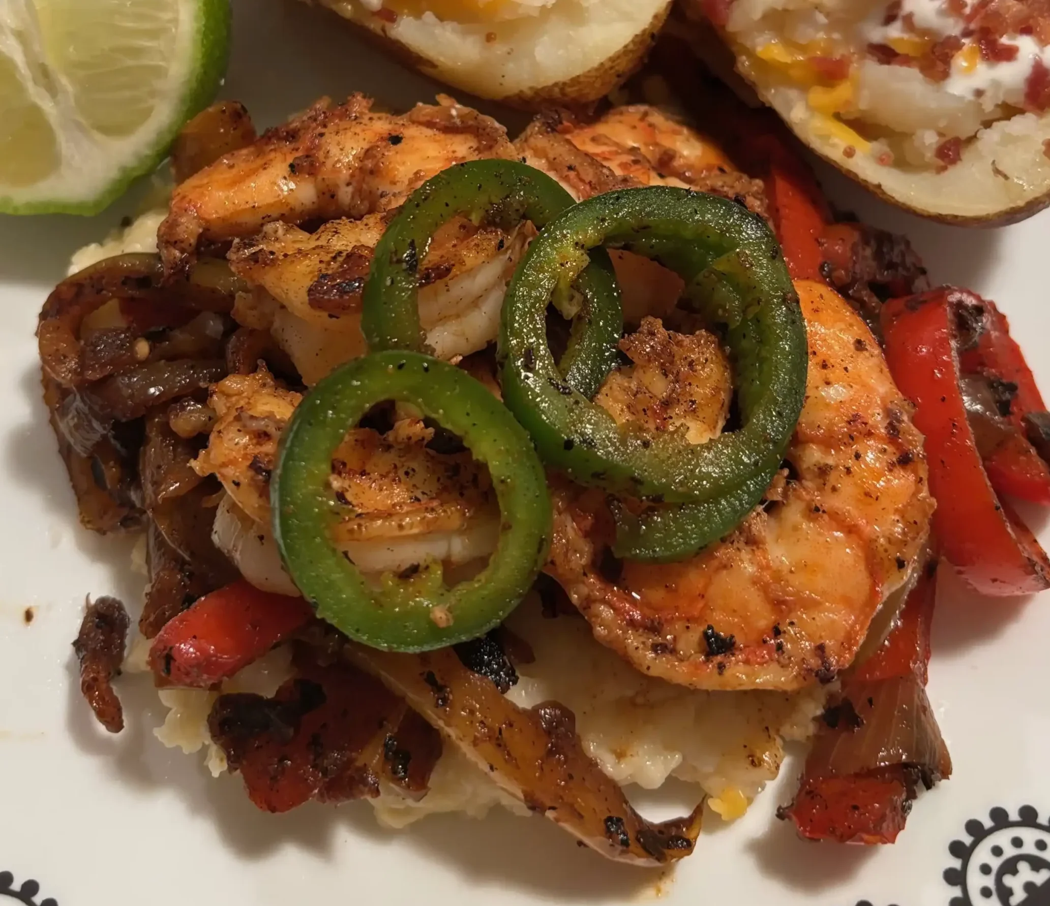 easy fajita style shrimp and grits unmodified