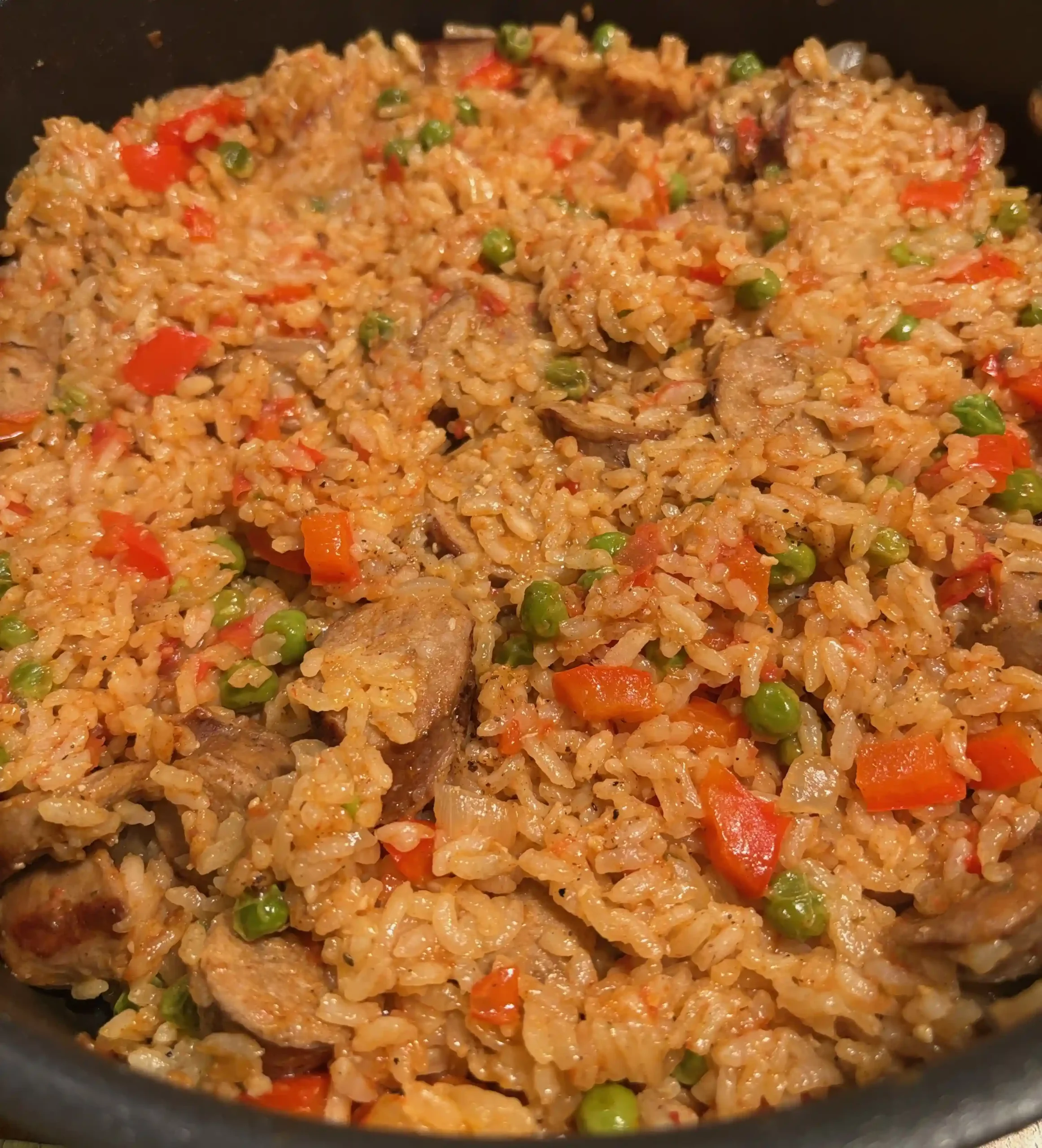 Spanish Style Turkey Sausage Paella turkey sausage paella closer looke