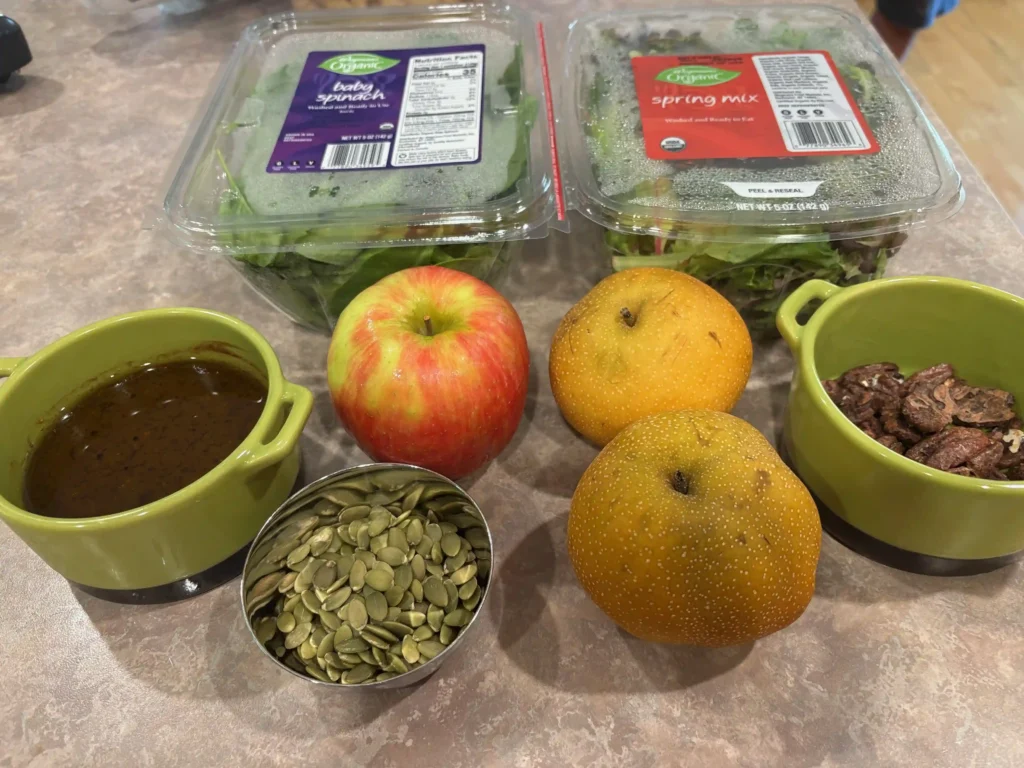 apple and pear salad with candied pecans ingredients